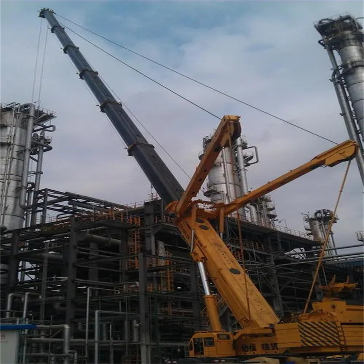 彭市镇吊板房的吊车